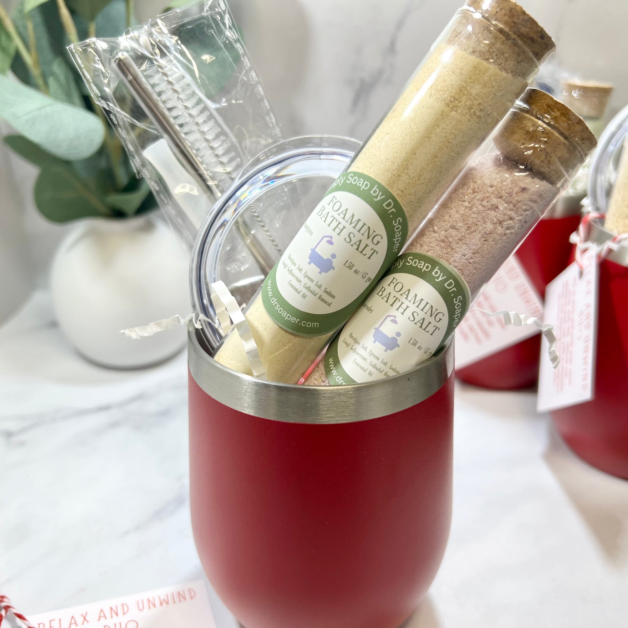 Relax and unwind duo with bath salts