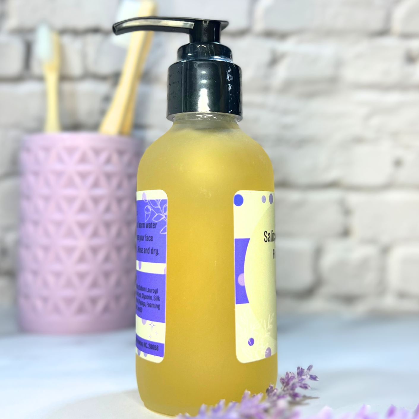Salicylic Papaya Face Wash glass bottle