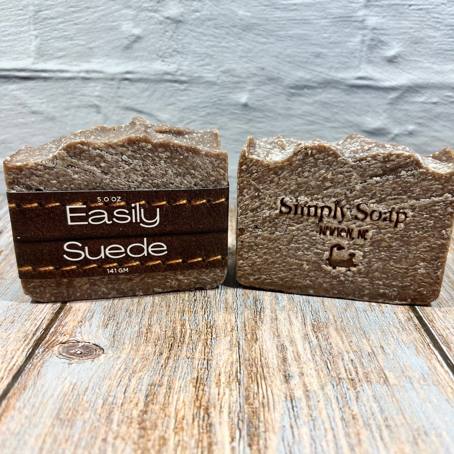 Easily Suede Soap with 10% Himalayan Salt and Bentonite clay. Outdoorsy Scent